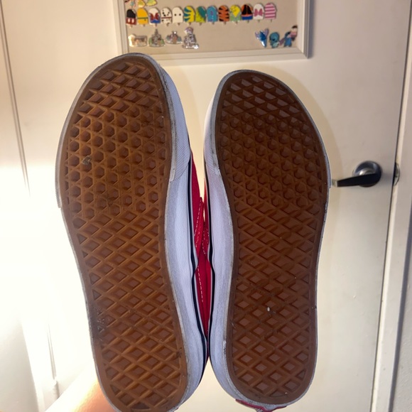 Red Vans Size 6W - Picture 2 of 3